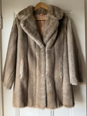 Lilli Ann Coat - Image 1 of 4