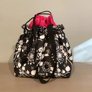 Thirty One isolierte Cinch it Up Brotzeittasche Tragetasche schwarz Blumen Pinselstriche pink - Bild 1 von 3