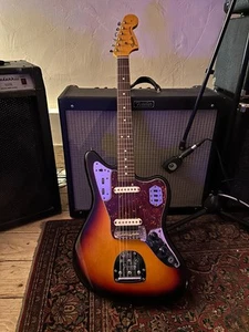 Fender Jaguar American Vintage '62 Sunburst - Foto 1 di 4