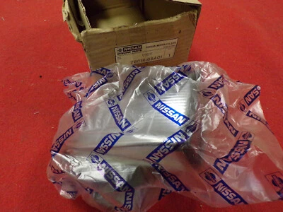 Nissan Sunny B12 RH Drivers Indicator Genuine Nissan 26014-65A01 - Image 1 of 4