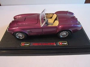 BURAGO LILA (1965) FORD AC COBRA 427 STANZGUSSAUTO - 1:24 - 7" - METALL - EXCEL - Bild 1 von 2