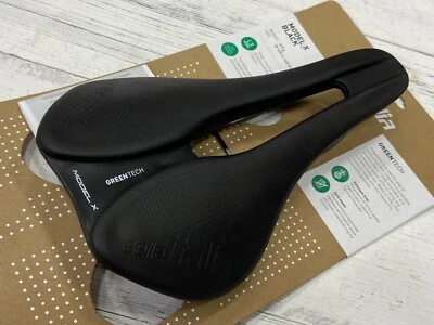 Selle Italia Model-X Superflow Fec Alloy Rail SF Saddle (Black) L3 145x245mm - Image 1 of 4