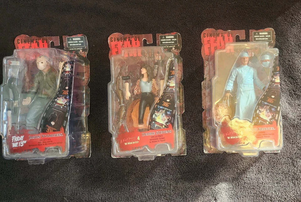 Mezco Cinema of Fear серия 4, набор из 3 Джейсона, Фредди и Дебби (MISB) - Изображение 1 из 4