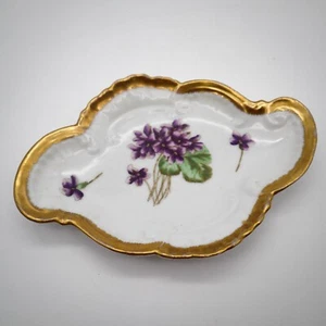 Antiguo plato de baratija Limoges Francia violetas adorno dorado principios de 1900 A. Lanternier - Imagen 1 de 6