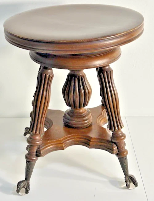 Taburete de piano victoriano antiguo Lyons & Healy siglo XIX con patas Foto 1 de 4