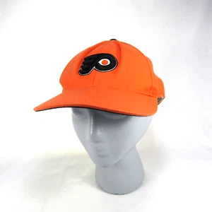 Baseball Cap Philadelphia Flyers Mitchell & Ness NHL Genuine Merch -Size S/M - Picture 1 of 8