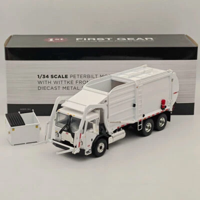 1/34 FIRST GEAR PETERBILT MODEL 520 WITH WITTKE REFUSE TRUCK 10-4193 DIECAST - Image 1 of 4