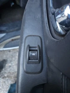 2006 2009 GMC ENVOY CHEVROLET TRAILBLAZER SUV REAR POWER WINDOW SWITCH 15806861 - Picture 1 of 1
