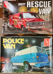 RARE AMT 1/25 CHEVY POLICE & FIRE VAN FROM 1970'S. BOTH ORIGINAL ISSUES! 2XKITS - Picture 1 of 3