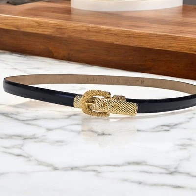 Cinto magro de couro preto Tanner fivela dourada tamanho médio feito na Itália 29-30" - Imagem 1 de 4