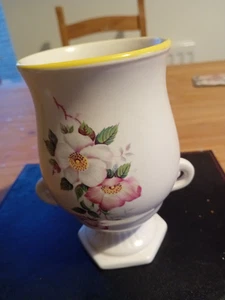Vintage Sylvac Floral Small Bone China Vase 6" hexagonal base - Picture 1 of 5