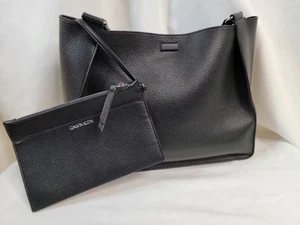 Calvin Klein schwarze Estelle Schulter Damen Handtaschen 👜 Neu ohne Etikett - Bild 1 von 10