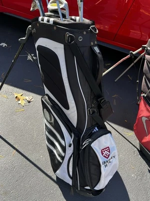 Golf, Bolsas de Transporte con Doble Correas, Estado GR888, Ping/Nike/Adidas, $89 cada una Foto 1 de 4
