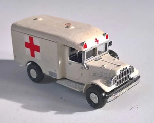 H0 Roco: Dodge Sanitätsfahrzeug "Rotes Kreuz" US Army (1:87) - Bild 1 von 5