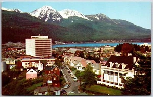Juneau Alaska, nuevo edificio federal, centro de la ciudad, gobierno Mansión, postal vintage - Imagen 1 de 2