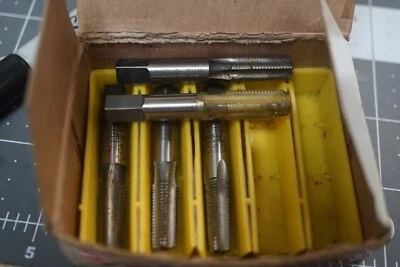 5 Reiff & Nestor 1/16"-27 NPTF 4 Flute Ground Thread Pipe Taps - Image 1 of 3