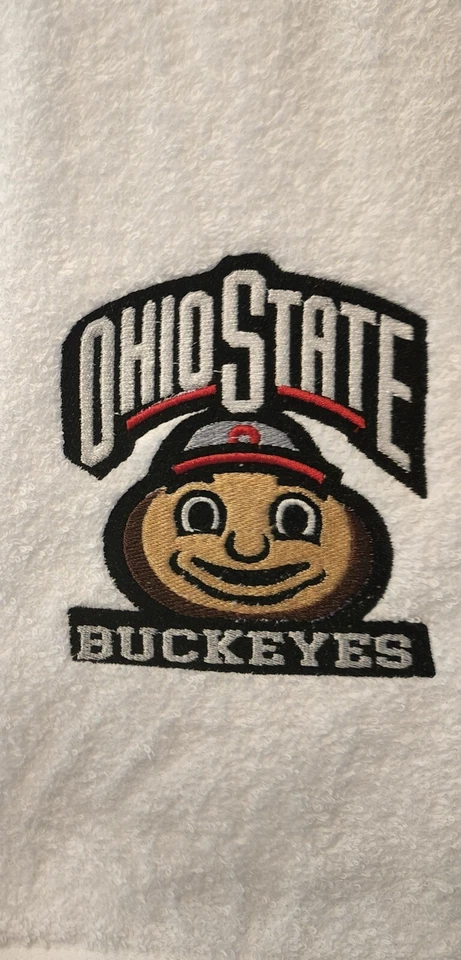 Toalla de mano bordada INSPIRADA Ohio State Foto 1 de 1