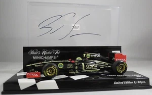 LOTUS RENAULT GP R31 #9 signed by Bruno Senna F1 2011 race car MINICHAMPS 1:43 - Foto 1 di 11