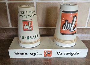 original Circa 1950s 7up Wood Cup Holder/Stand advertising - Picture 1 of 12
