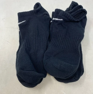 Calcetines acolchados Dri-FIT No-Show Nike Everyday Plus, negros unisex Foto 1 de 4