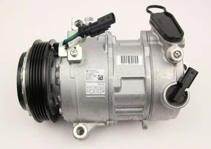 NEW GENUINE GM 2016-2024 Chevrolet Camaro A/C Compressor 84815639 - Picture 1 of 5