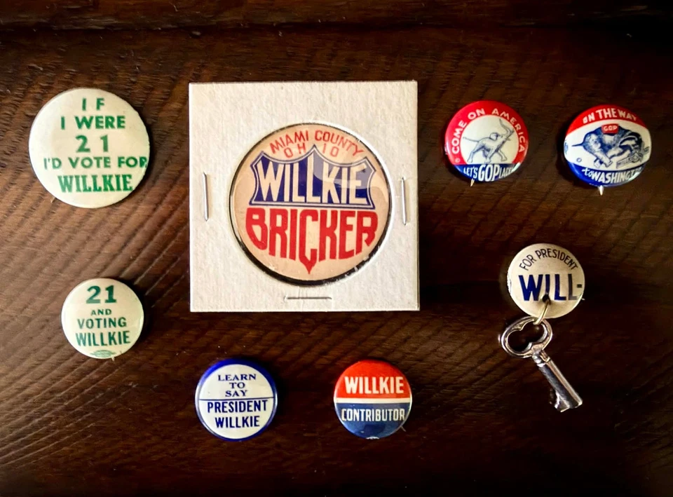 Lote de 7 botones de campaña Wendell Willkie 1940 vintage Foto 1 de 4