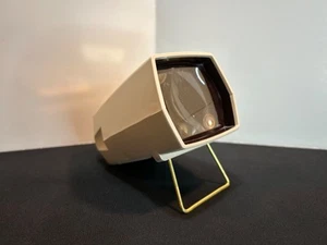Vintage Sawyers PANA-VUE 2 View Finder with 4 Slides WORKS GREAT no box - Picture 1 of 11