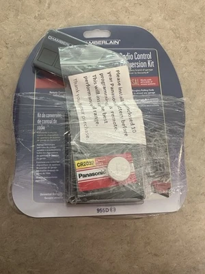 New CHAMBERLAIN Universal Garage Door Opener Radio Control Conversion Kit 955D - Image 1 of 4