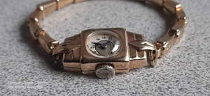 EXQUISITE ART DECO VNTG LADY'S 14K GOLD DEMURER WALTHAM WINDUP WRISTWATCH~RUNS - Picture 1 of 14