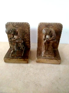 "Ragazzo Con Spina" o "Spinario" Libri Ceramica Argilla Arte Vintage Italiana (2 pz - Foto 1 di 8
