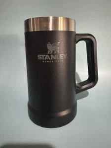 Stanley Classic Beer Stein with Big Grip Handle Beer Party Mug and Tumbler 24 oz - Picture 1 of 4