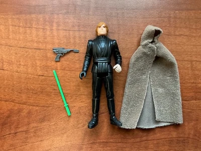 Vintage Kenner Star Wars 1983 Moulded Face Luke Jedi Taiwan COO w/ Snap Cape - Image 1 of 4