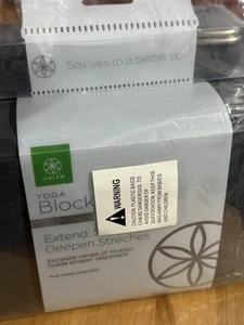 Neu mit Etikett Gaiam Yoga Block mit Riemen - Bild 1 von 2