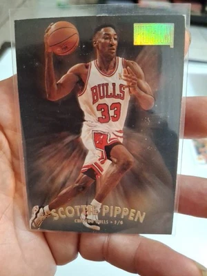 1997-98 Skybox Premium - Scottie Pippen #48 - Image 1 of 2