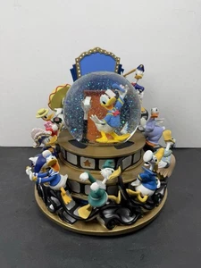 SELTENE DISNEY DONALD DUCK DURCH DIE JAHRE SCHNEEKUGEL MUSIKALISCHE BEWEGUNGSLICHTER 95434 - Bild 1 von 18