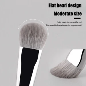 1PCS Tongue Shape Blusher Brush Highlighter Brush Multifunction Makeup Blush - Picture 1 of 6