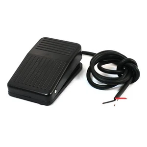 Momentary Power Foot Pedal Switch Plastic Industrial 2M Cable - Picture 1 of 1