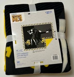 Minions Despicable Me 3 100% Polyester Anti-Pill Fleece - No Sew Throw Kit - Picture 1 of 3