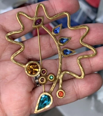 Patricia Locke 24K Gold Plate Pin Austrian Crystals  Art Institute Of Chicago - Image 1 of 4