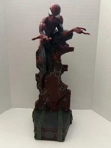 Sideshow Collectibles: Estatua de Spider-Man (Colección J. Scott Campbell) - Imagen 1 de 11