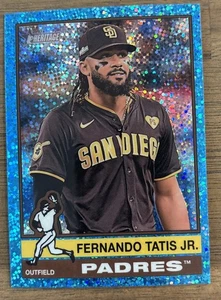 Fernando Tatis Jr - 2025 Topps Heritage #118 Azul Cromo Brillo Padres H500 - Imagen 1 de 2