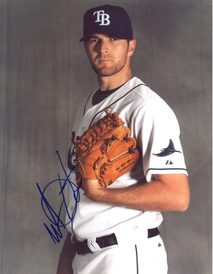 Wade Davis Tampa Bay Rays Autographed 8x10 Photo with COA - Image 1 of 1