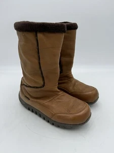 MOUNTREK Lisa Waterproof Insulated Brown Leather Hiking Boots womens size 9 - Picture 1 of 12