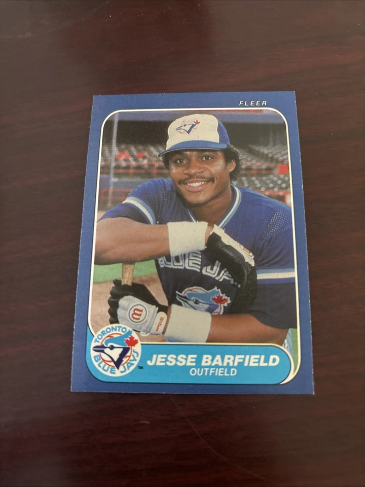 1986 Fleer #52 Jesse Barfield Toronto Blue Jays - Image 1 of 1