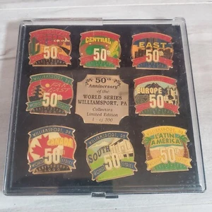 Lotto spille 50° anniversario World Series 1996 set 1 di 300 Europa Canada Est Ovest - Foto 1 di 13