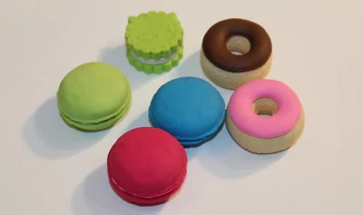 (6) MINI POSTRE Comida Niños Borrador LOTE Gomas de Borrar Premio Dijes Juguetes Inquietos Aleatorio Foto 1 de 4