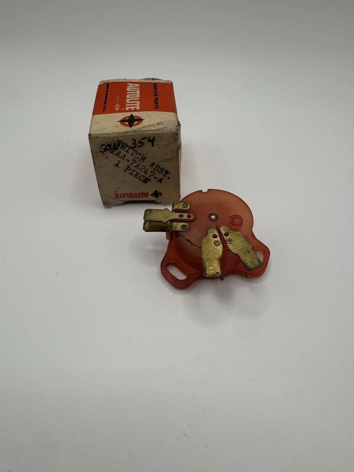 Ford 1961 1962 nuevo con Fordomatic 1961 Mercury con interruptor de seguridad neutro de 2 velocidades Foto 1 de 1