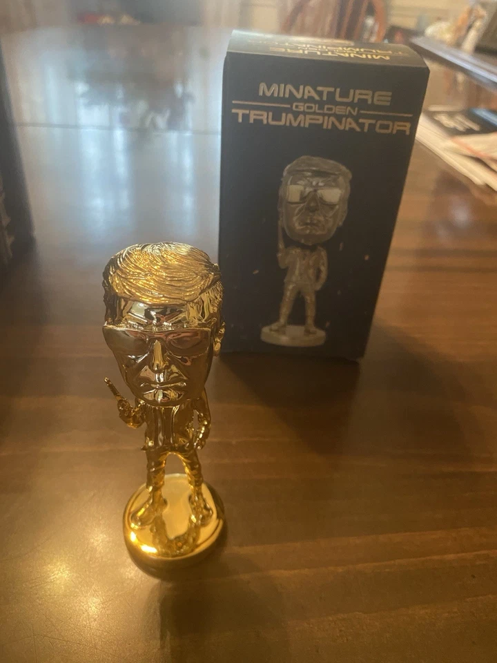 Donald Trump Mini Gold Trumpinator 4" Bobblehead Foto 1 de 1