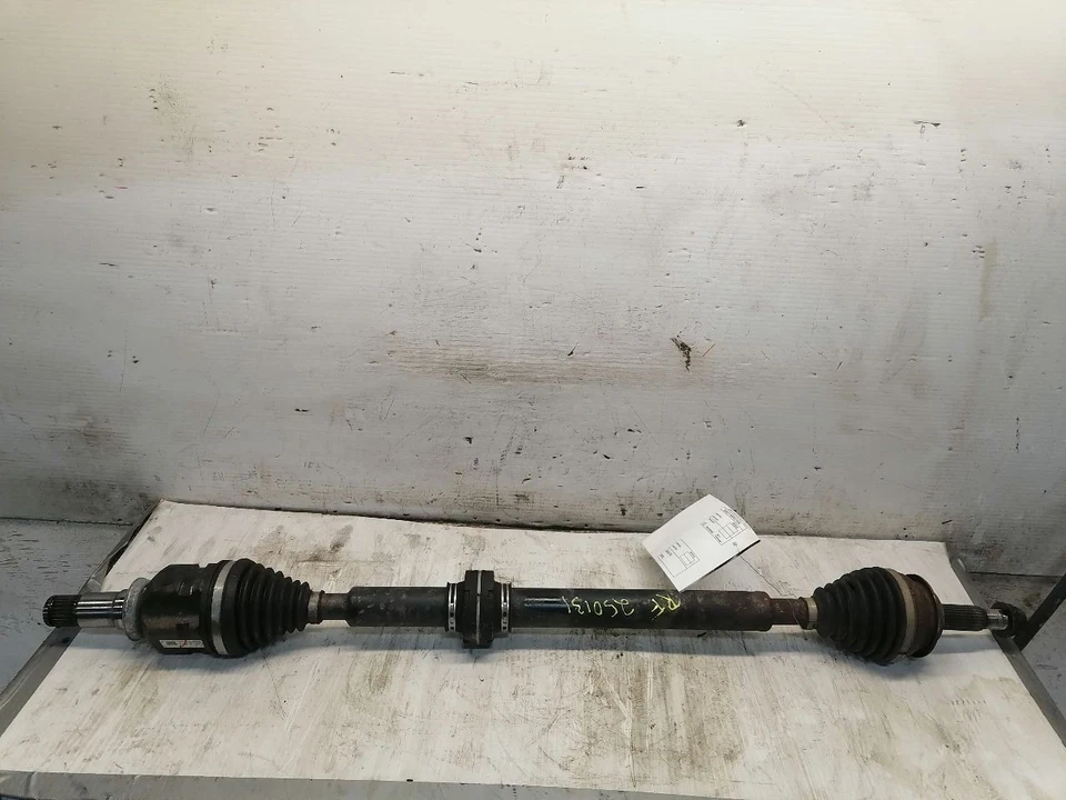 Eje de pasajero eje delantero Prius V VIN Eu se adapta a 12-18 PRIUS 1569290 Foto 1 de 4