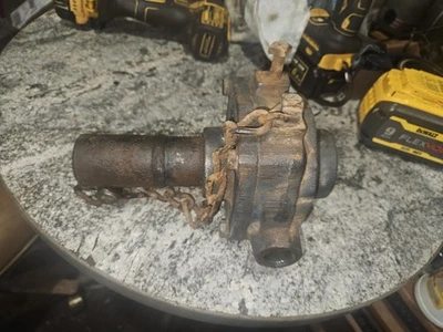 Tractor Pto Hydraulic Pump From A du-al  Hydraulic Loader Allis Chalmers JD MH  - Image 1 of 4